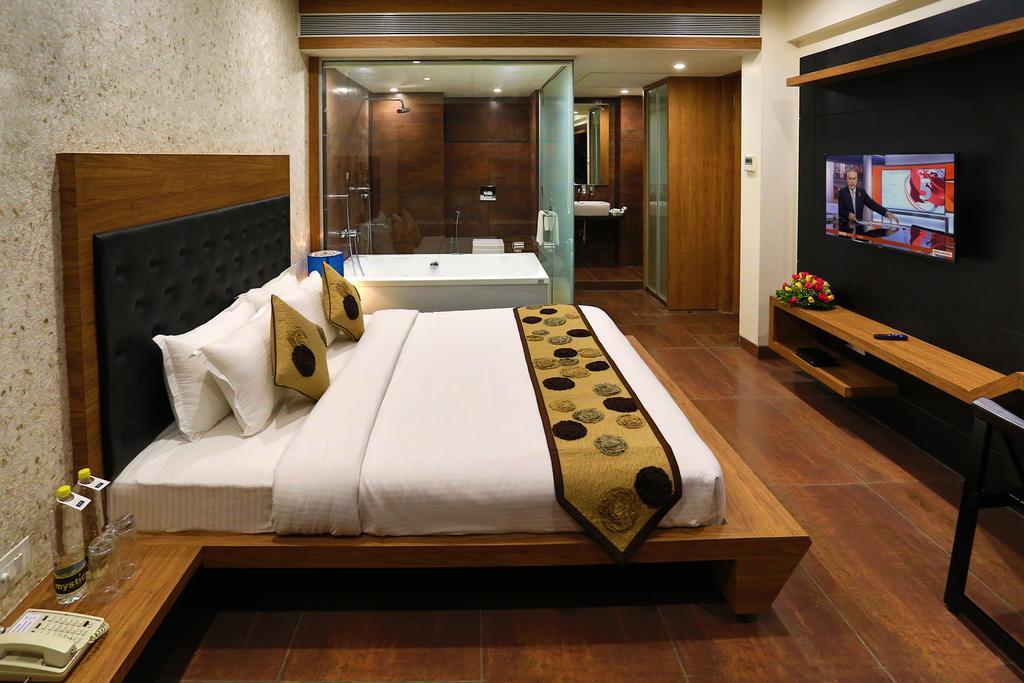 Grand Kailash Hotel Aurangábád Szoba fotó